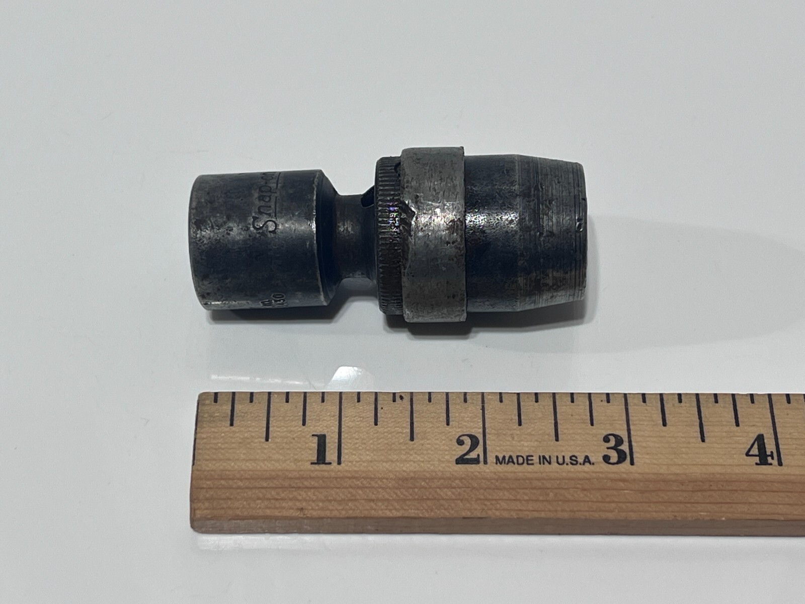 Snap-On Tools USA IMB220D SAE 11/16″ Swivel Universal Impact Socket – 1/2″ Drive