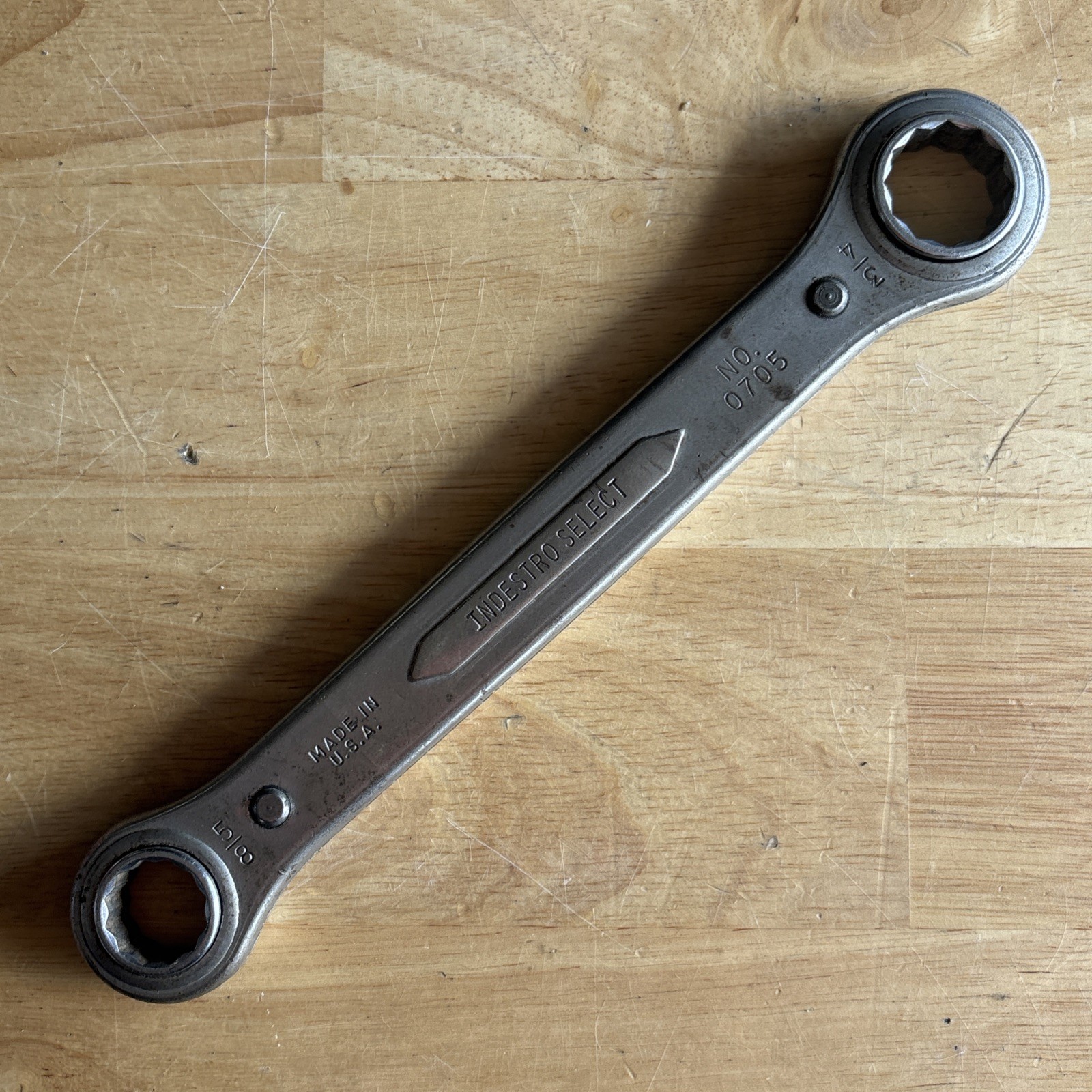 Indestro Select 5/8″ x 3/4″ Ratcheting Double Box End Wrench 12pt 0705 USA READ!