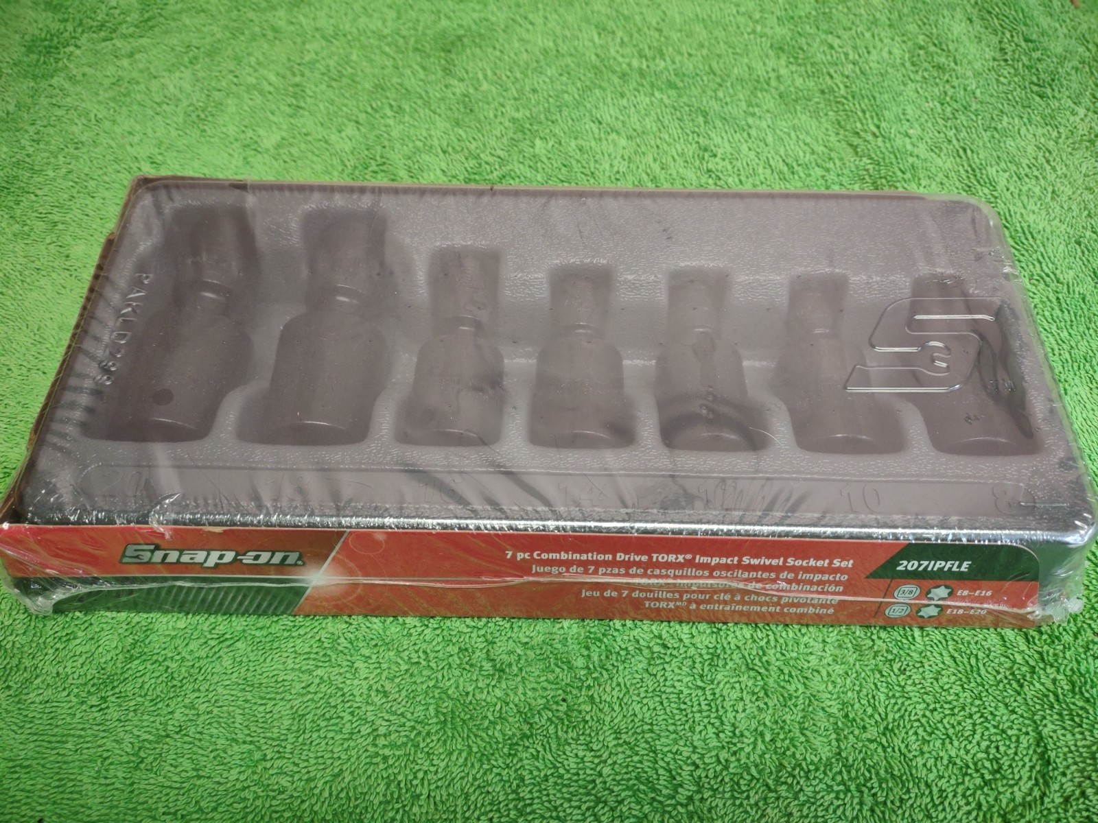 New!! Snap On Tools 207IPFLE 7pc Combination Drive Torx Impact Swivel Socket Set