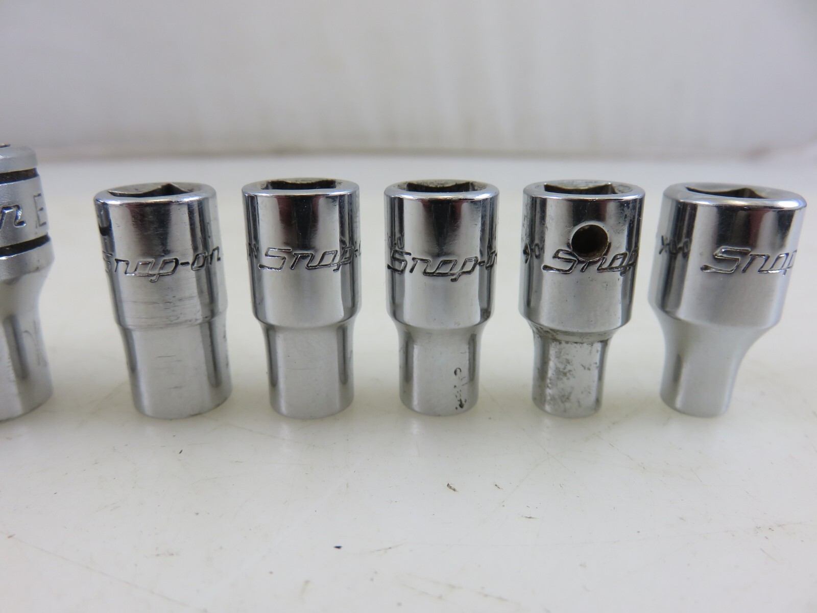 Snap-On 210AFLEY Inverted Torx Shallow Socket Set E4-E18 10pc Set 1/4″ & 3/8″ Dr