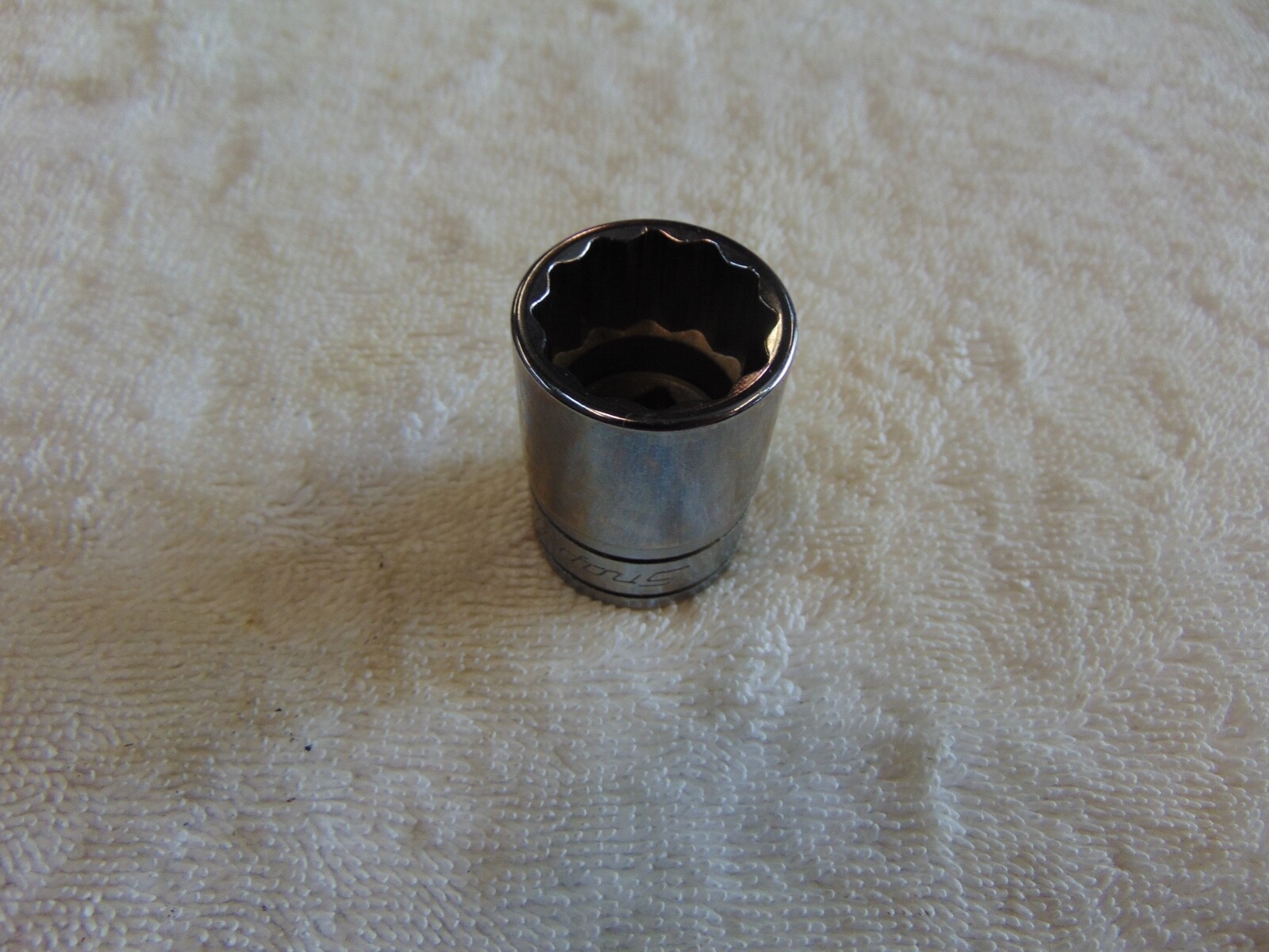 Snap-on 1/2″ Drive SAE 13/16″ Flank Drive 12-Point Shallow Socket SW261 tools