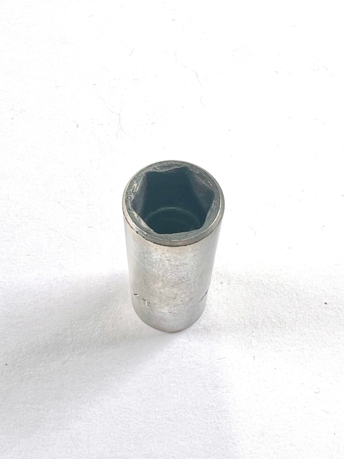 Mac Tools – 3/8″ Drive 1/2″ SAE, 6-Point Shallow/Standard Socket (USA, XD166)
