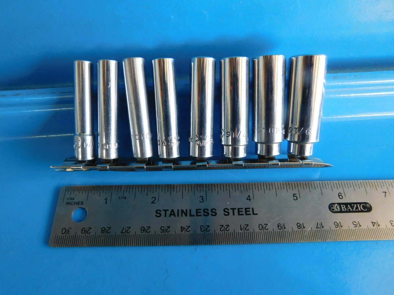 USED, MAC TOOLS 1/4IN. DR. DEEP 6 POINT SOCKETS, 1/4 THRU 9/16IN. 8 SOCKETS