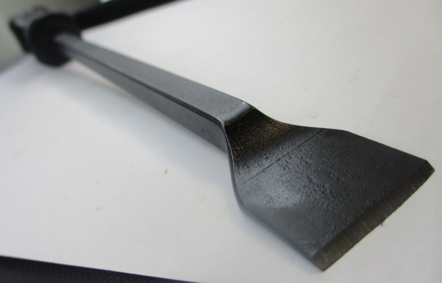 Snap on CSA12C 12-7/8″ Rigid Carbon Scraper Black Hard Handle USA New