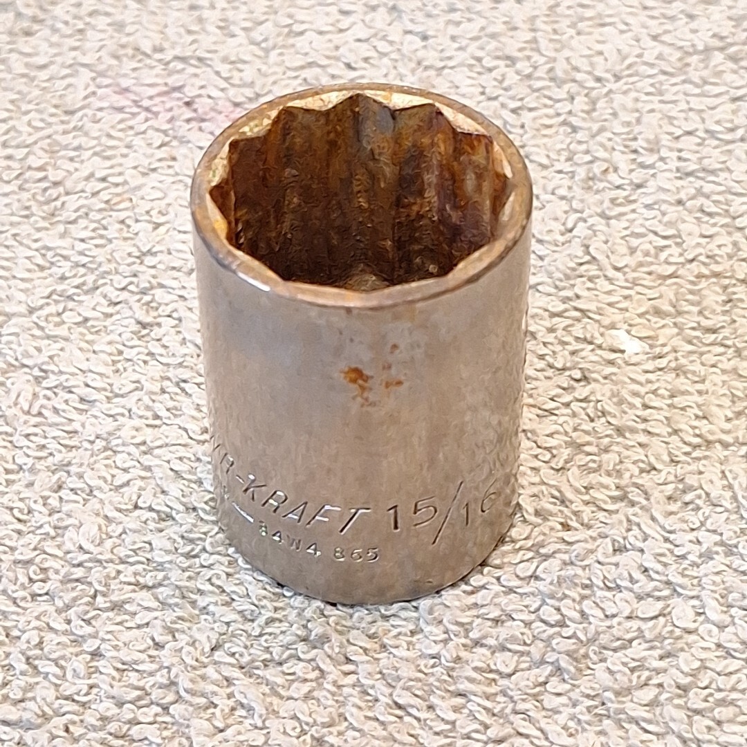 Vintage Powr-Kraft 1/2″ Drive Sockets Lot Of 7. (6 – 12pt & 1 8pt) SEE DESCRIPTI
