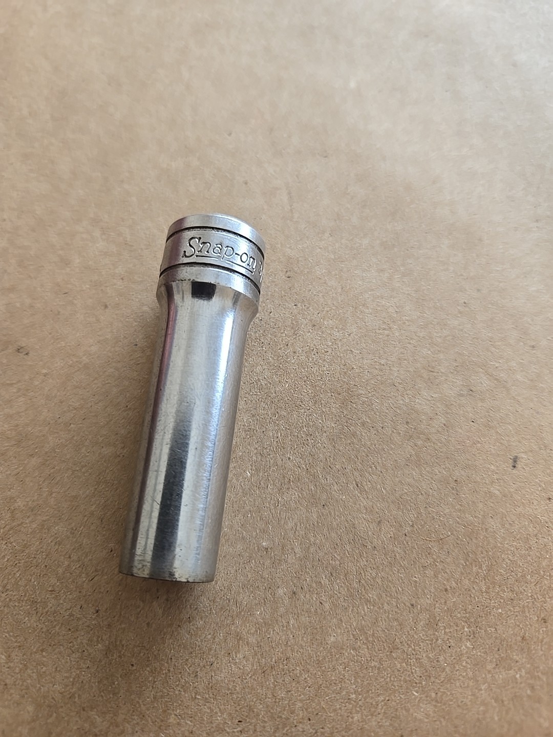 Snap On 3/8″ Drive 3/8″ 12PT SAE Deep Chrome Socket Worn SF121