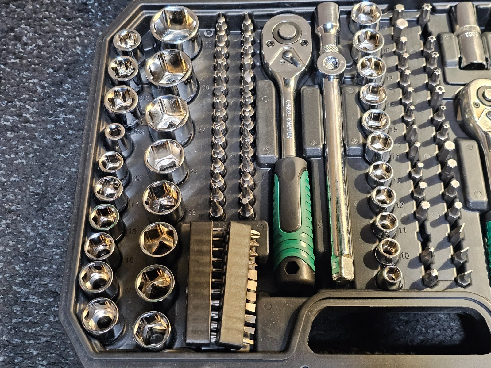 212 PCS Socket 1/4 3/8 1/2″ Spanner Drive Ratchet Wrench Mechanic Tool