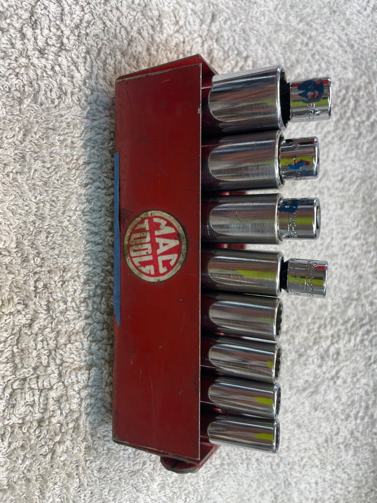 1/4″ Deep Sockets 7 Snap -On and 5 MAC. Total 12 pieces