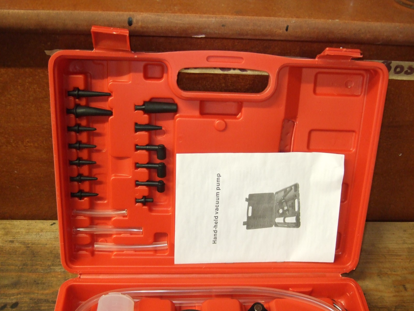 21Pcs Hand Held Vacuum and Pressure Pump Tester Tool Brake Bleeder Kit & Case UK