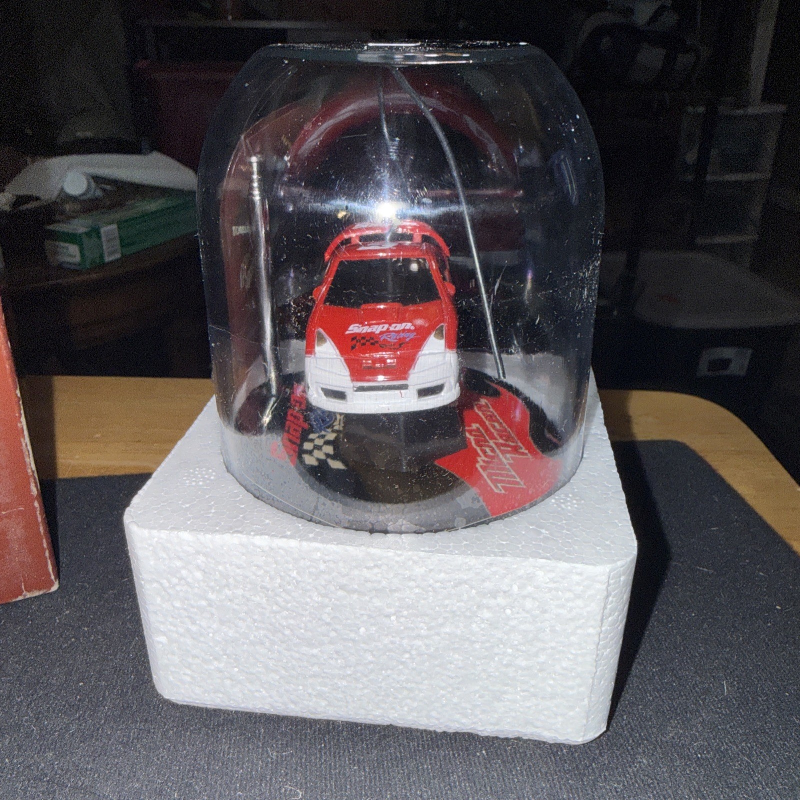 Snap-On Micro Race CAR SSX2424 New Old Stock Sealed Red/white