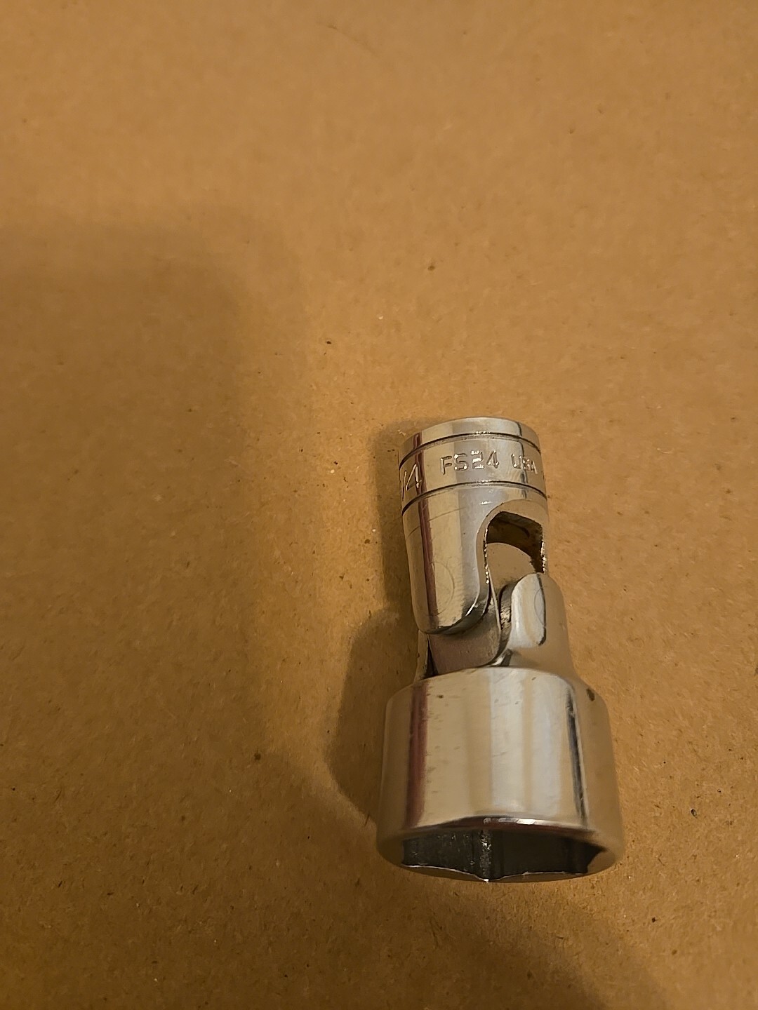 Snap On 3/8″ Drive 3/4″ 6PT SAE Chrome Universal Swivel Socket FS24