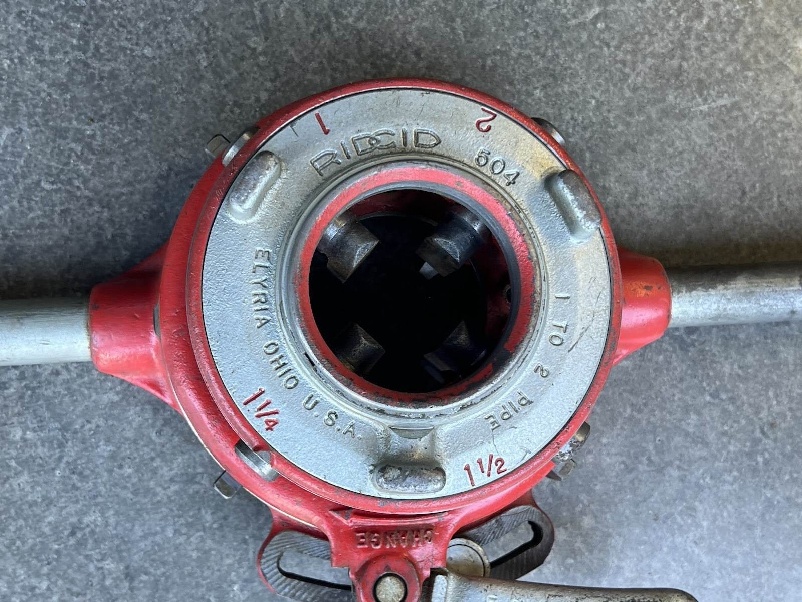 RIDGID 504 Quick Opening 1″ – 2″ NPT Manual Pipe Threading Threader Die Tool USA