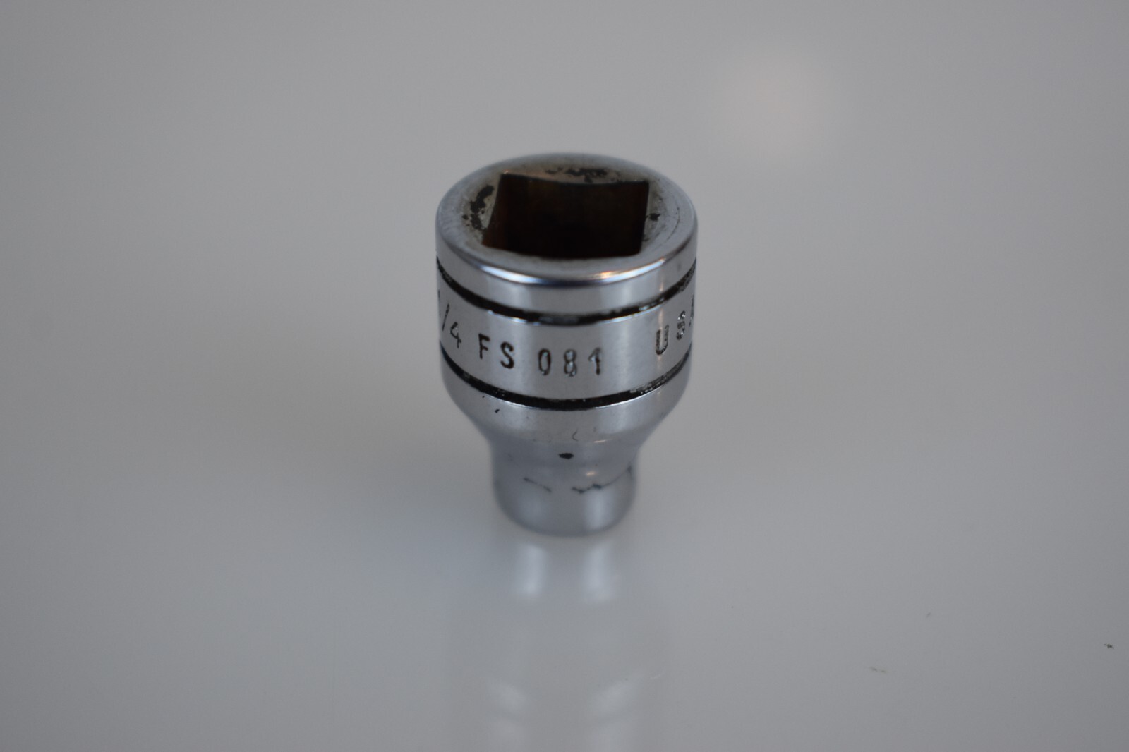 Snap On Tools FS081 1/4″ SAE Flank Drive Shallow Socket 3/8″ Drive 6 Point USA