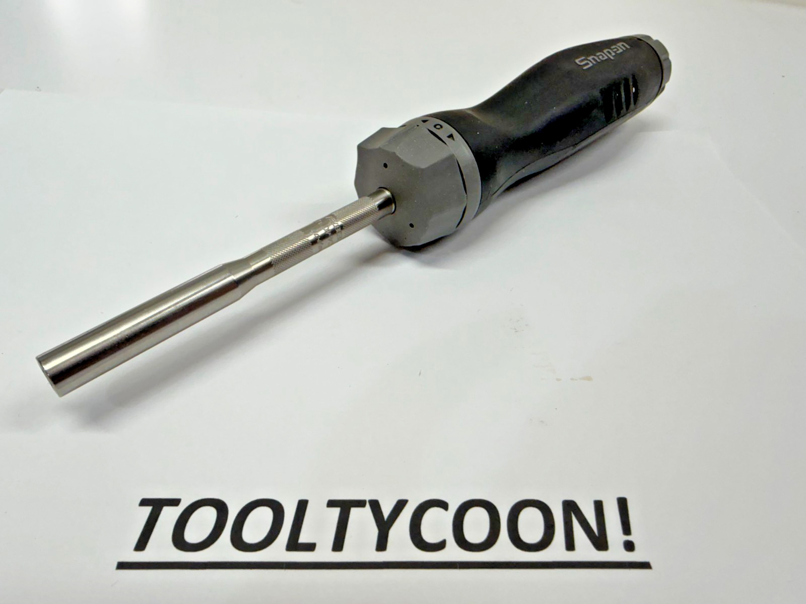 Snap-on Tools NEW GREY (DT) Soft Grip Ratcheting Screwdriver w/Bits SGDMRC44BDT