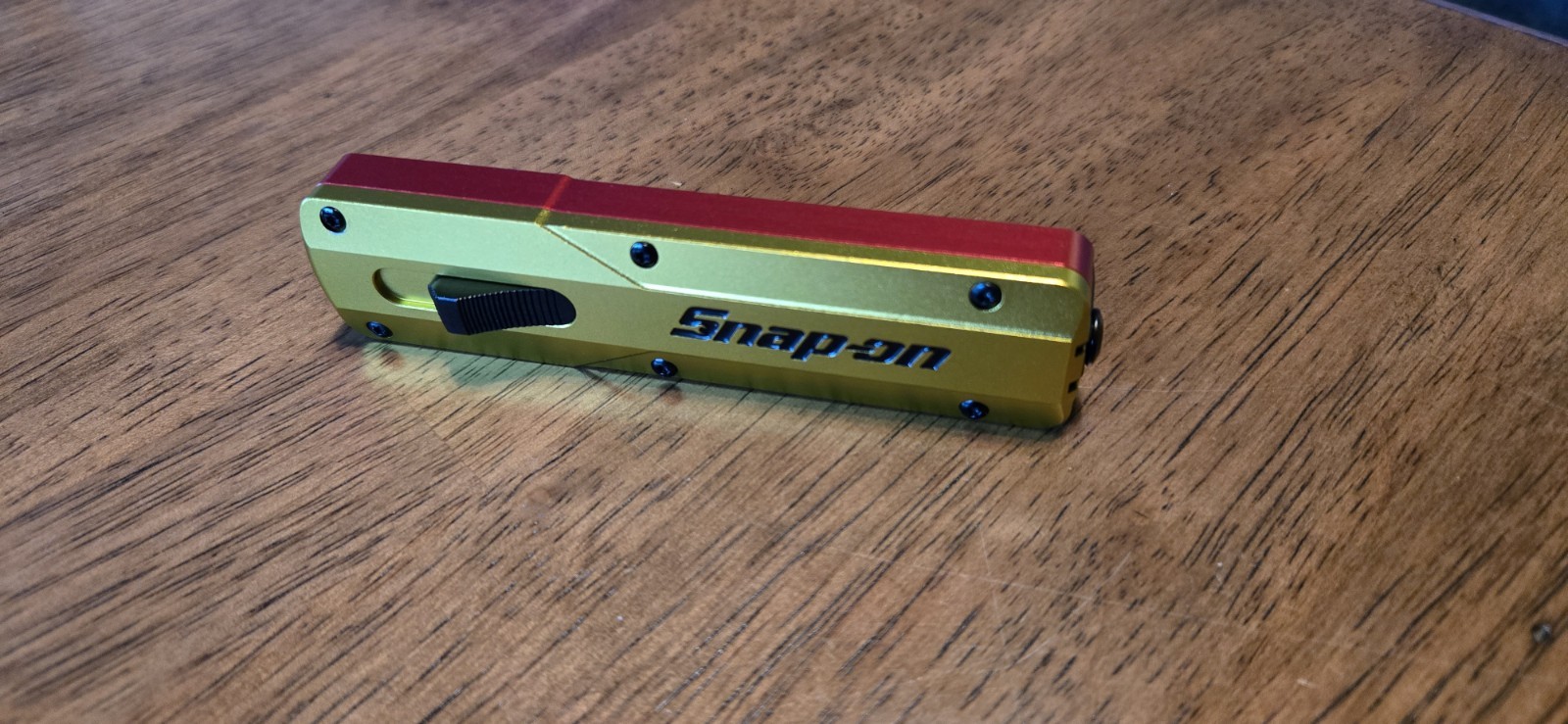 Snap-on Retractable Trim Clip Remover Iron Man Edition PBFT50R PBFT50HV