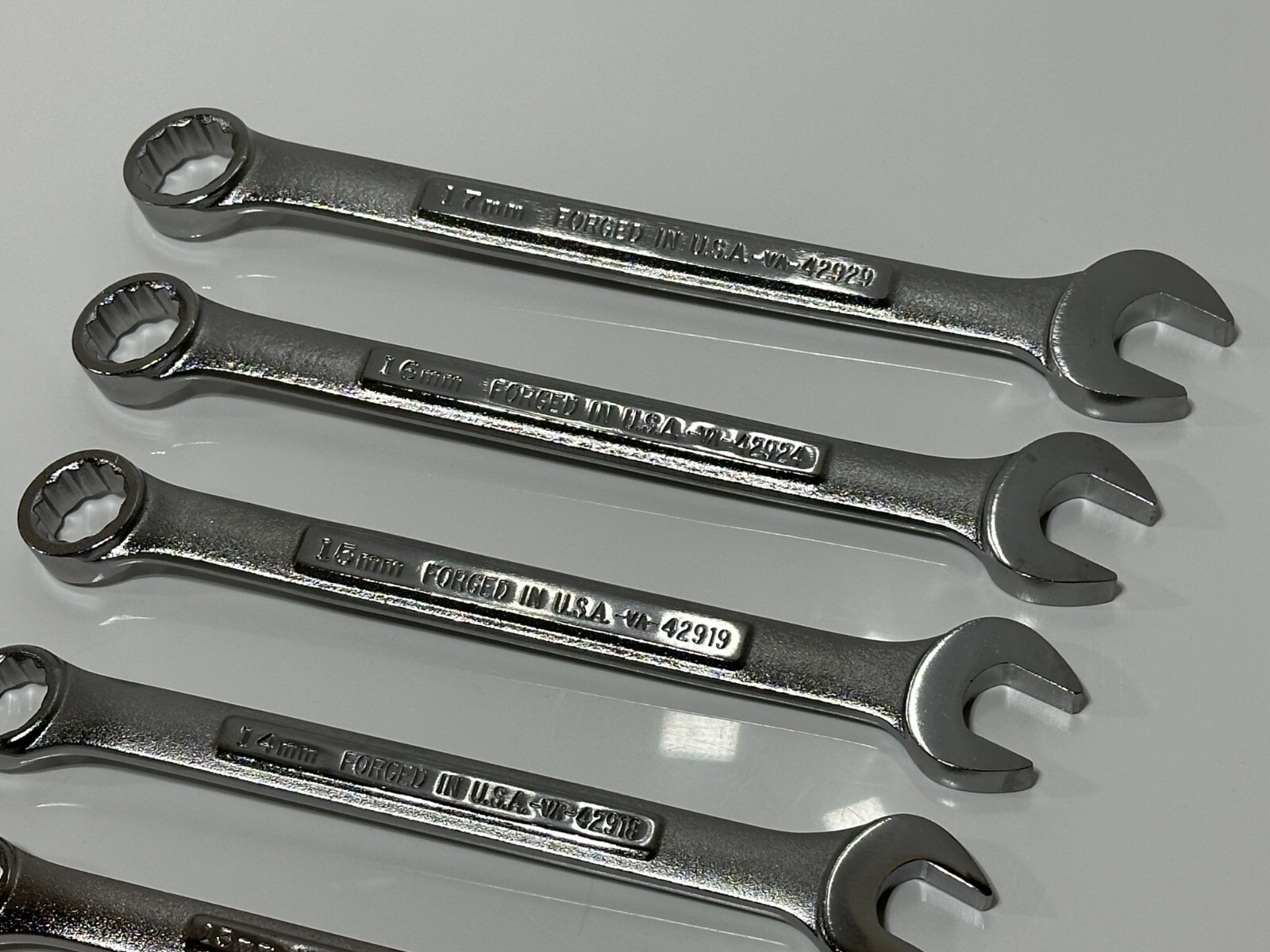 NEW Craftsman Tools USA 47001 VA 9pc Metric 9mm to 17mm Combination Wrench Set