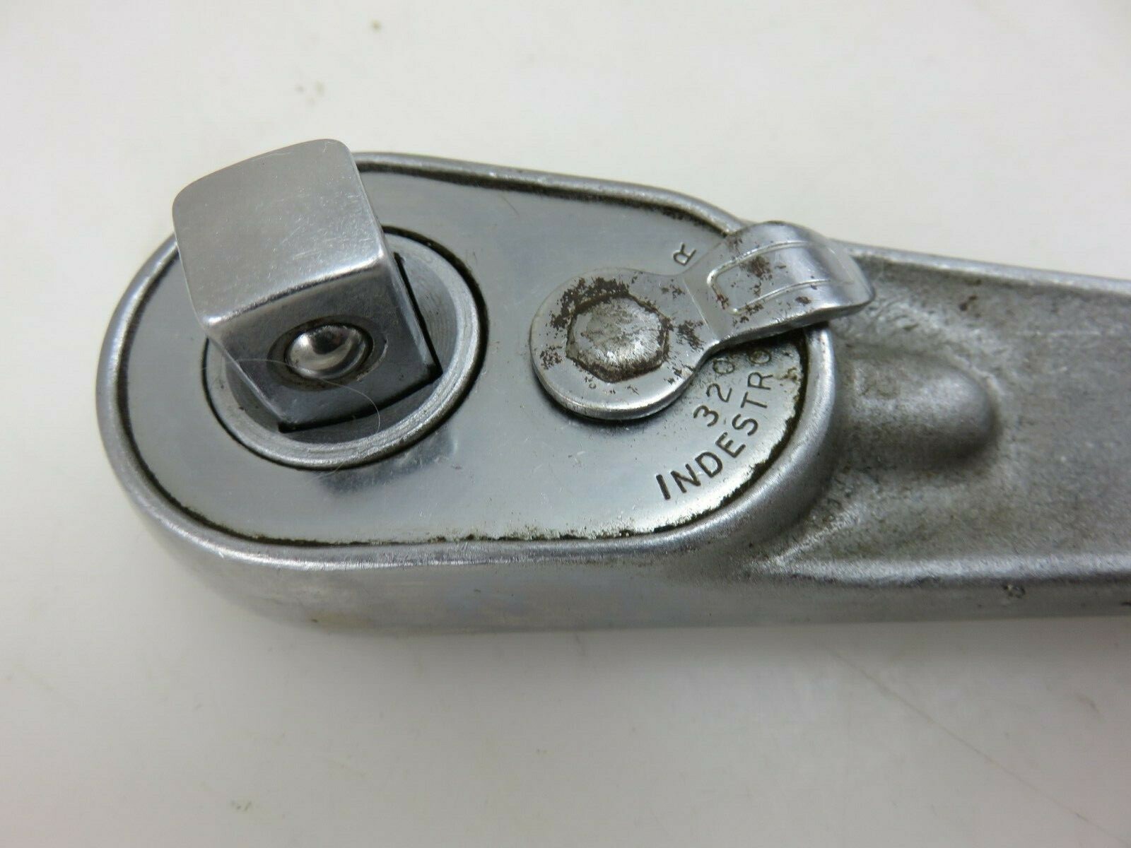 Indestro Super 3202R 1/2″ Dr. Push-Thru Drive Ratchet 9.25″ Long Vintage USA