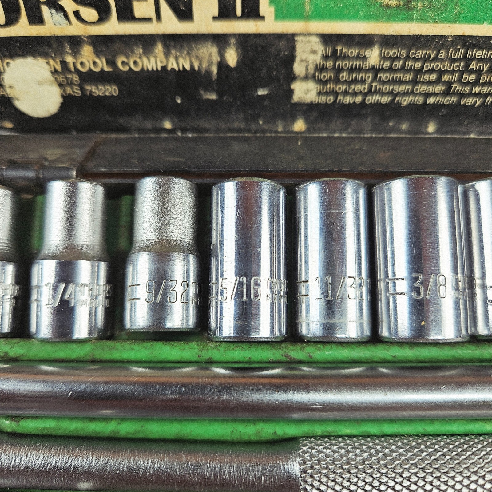 Made in USA Thorsen 1/4″ Drive 16 Piece 77MC Ratchet Socket Set in Metal Box