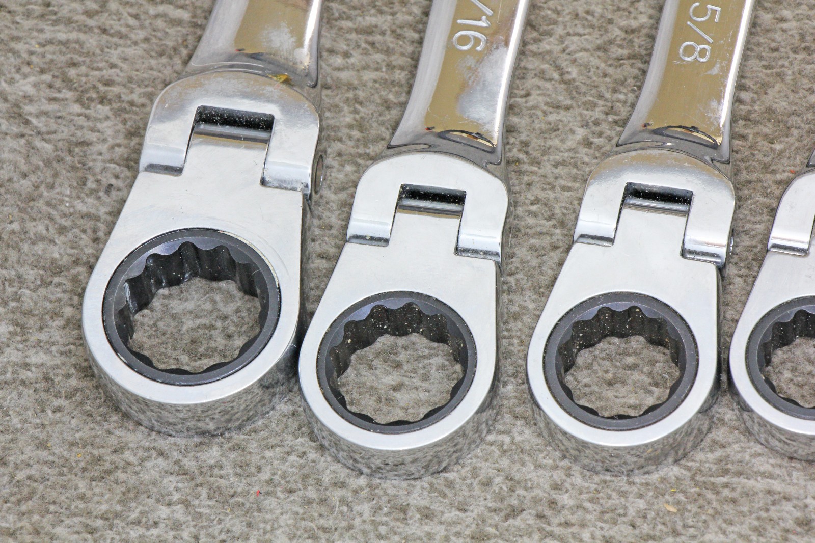 Cornwell bluePower BPRW8FST 8 Piece SAE Ratchet Flex Head Combination Wrench Set