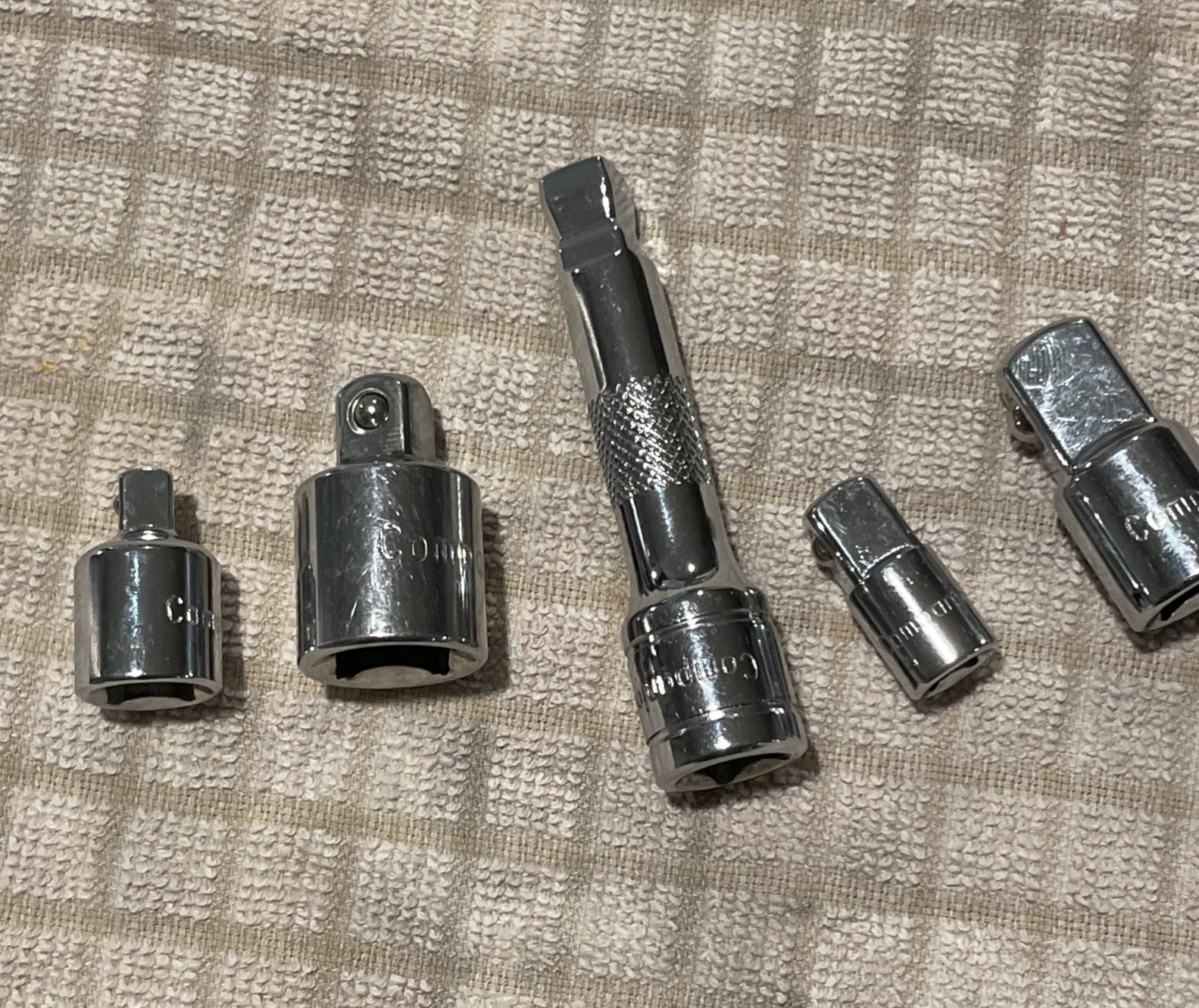 Companion 3pc Universal Joint Set – 1/4″, 3/8″, 1/2″ Drives, Plus Others