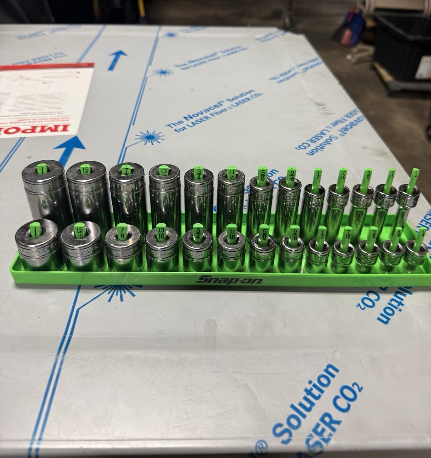 New Snap-on 3/8″ drive 1/4″ thru 7/8″ 22-pc 6-point Shallow Deep Socket 222SFFS