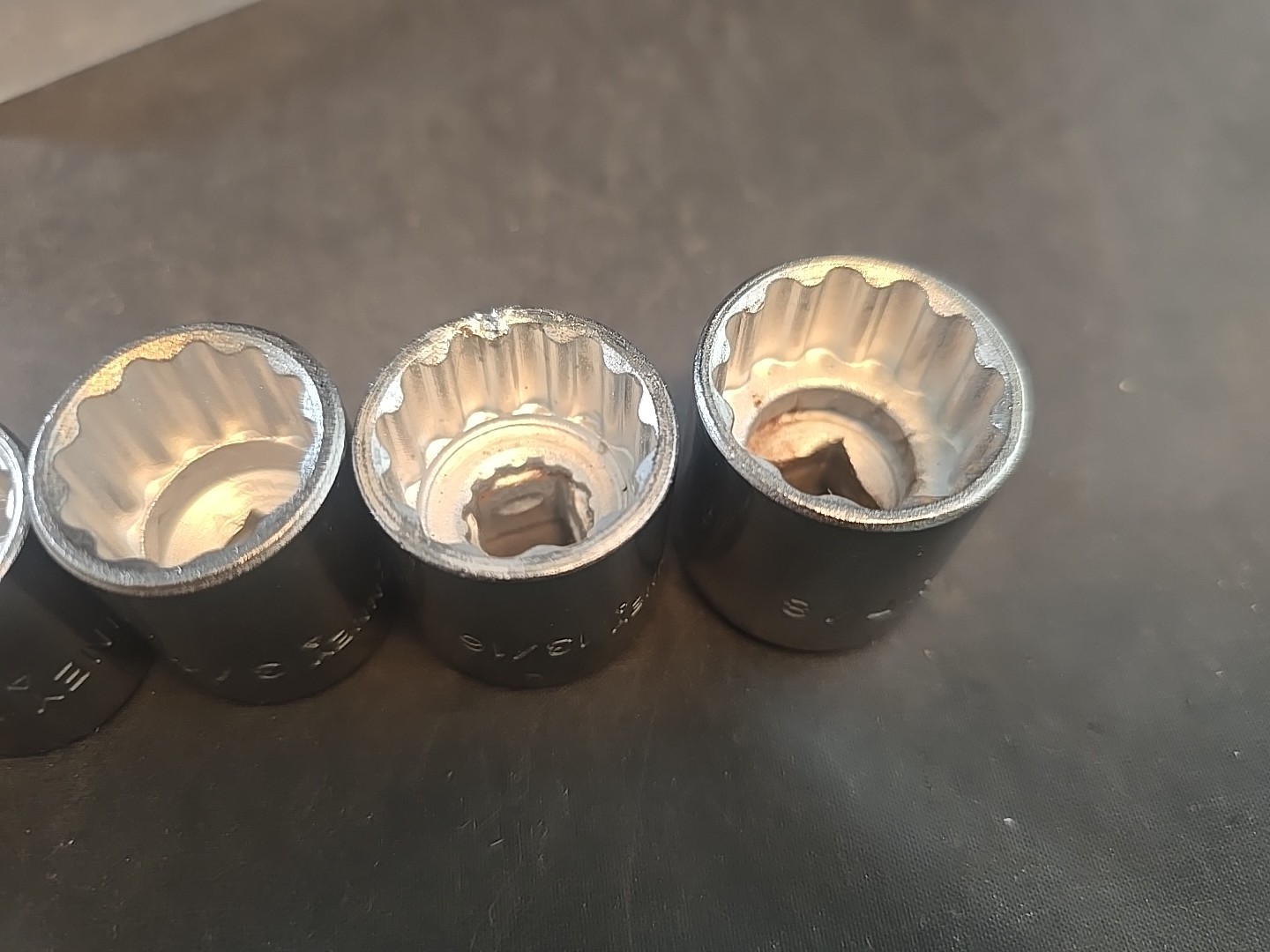 9pc. 3/8″ Dr. SAE Bonney Shallow Socket Set USA Excellent