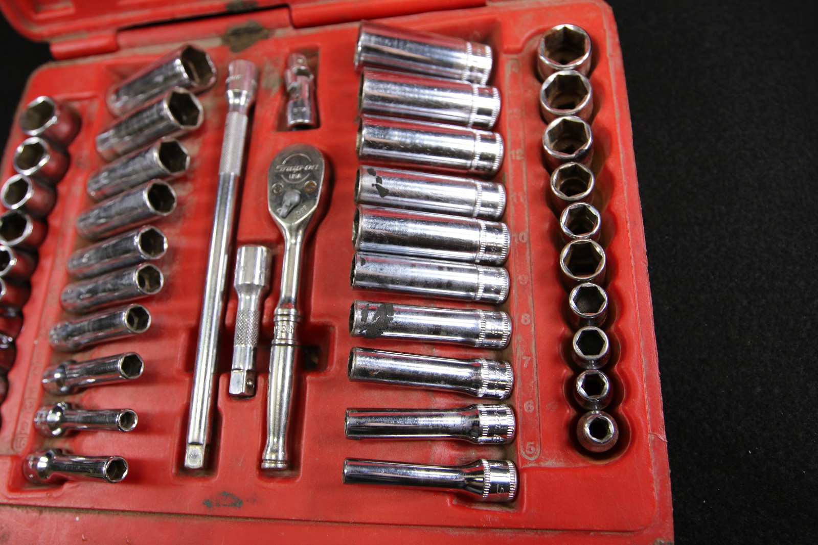 Snap On 144TMPB 44 pc 1/4″ Drive 6 Point Metric/SAE General Service Set Case F/S