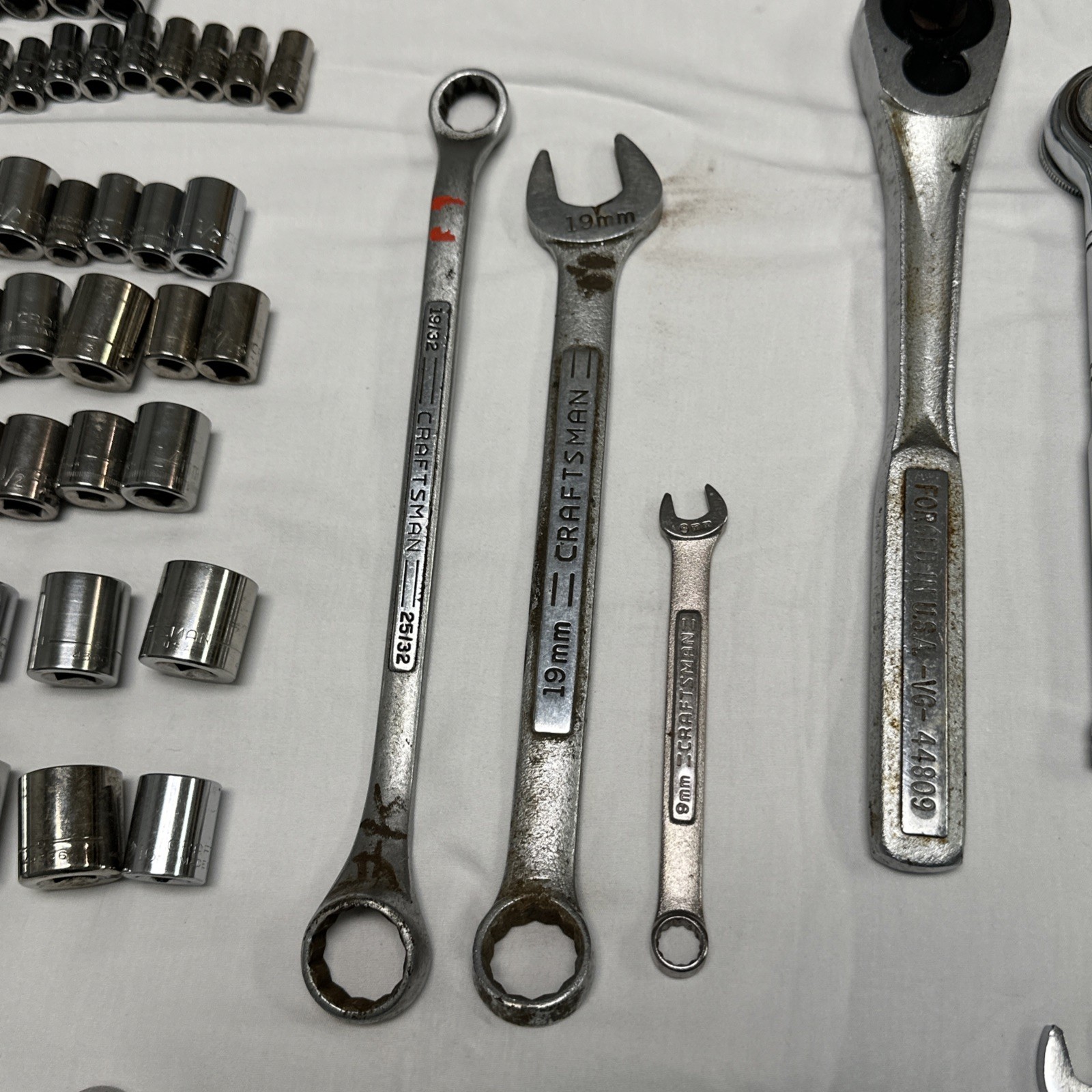 Craftsman assorted metric and standard wrench, Wratchet, Socket Lot (124 Pieces)