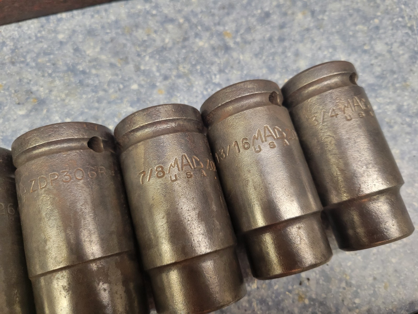 Mac Tools USA 3/4″ Drive 11-Piece Deep Impact Socket Set 3/4 – 1-3/8″
