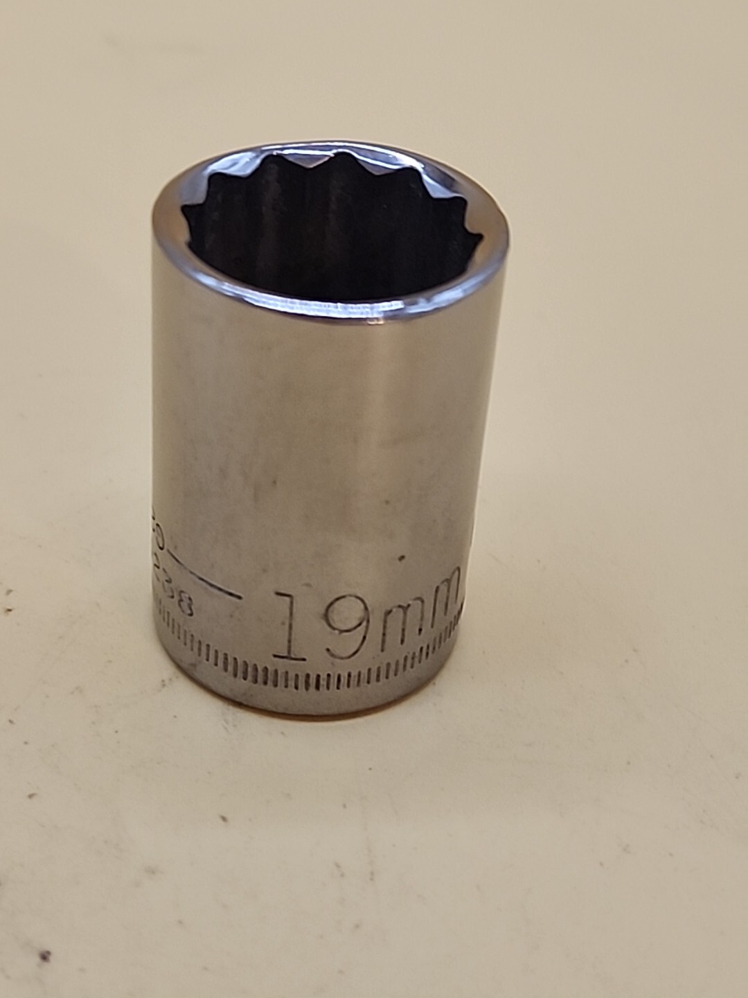 Craftsman Tools 1/2” Drive Socket Metric 19mm Series G2 44238 USA