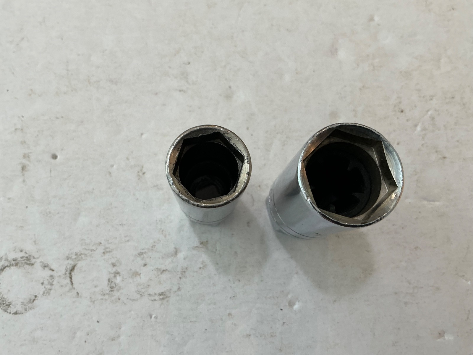 S-K 2 pc 3/8″ drive 5/8” & 13/16” spark plug socket set made in USA