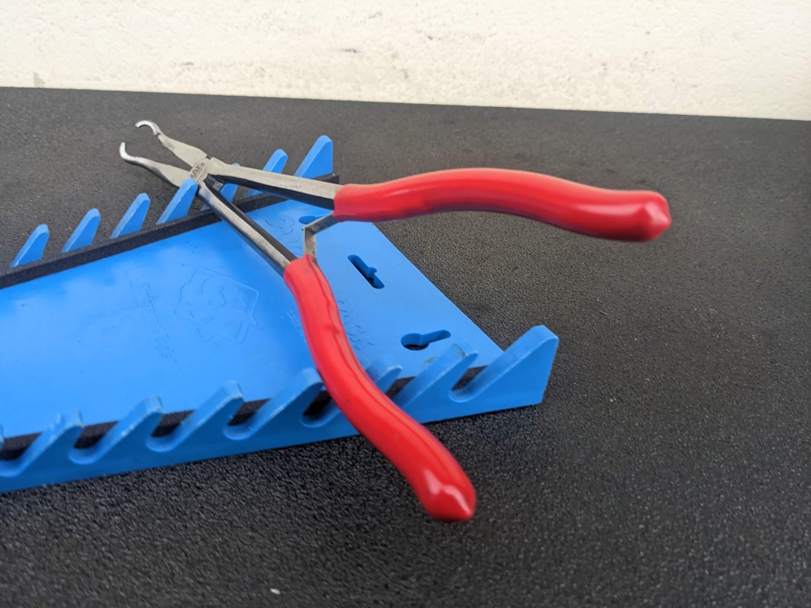 #bm381 Mac Tools P301787 11″ x 1/4″ Red Gripping Hose Pulling Pliers USA
