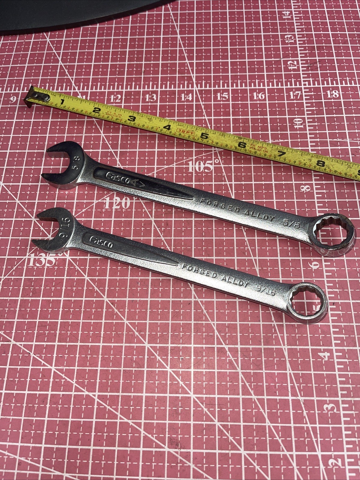 EASCO USA 5/8 & 9/16 In SAE 12 Point Combination Wrench Set 63118 63120 Print