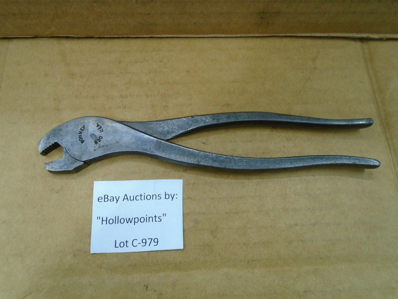 Bonney USA B20 Battery Terminal Pliers 8″ Long C979