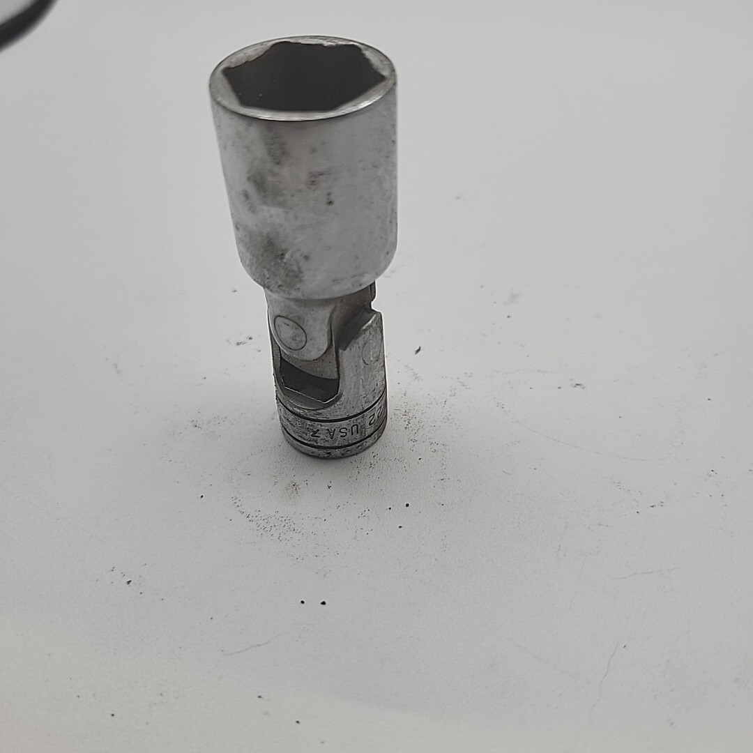 Snap-On FSU22 3/8″ Drive 11/16″ Swivel Socket
