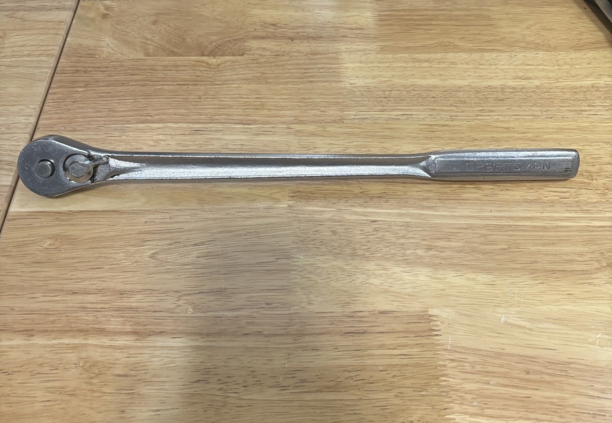 Craftsman USA 15” Ratchet 1/2 Drive -v- 44976