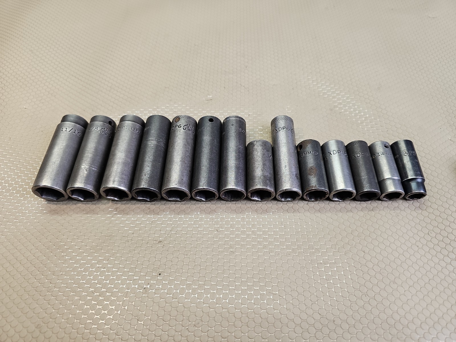 20pc Mac Tools Mixed 3/8″ Drive Sockets, Deep And Shallow Metric & Sae impact