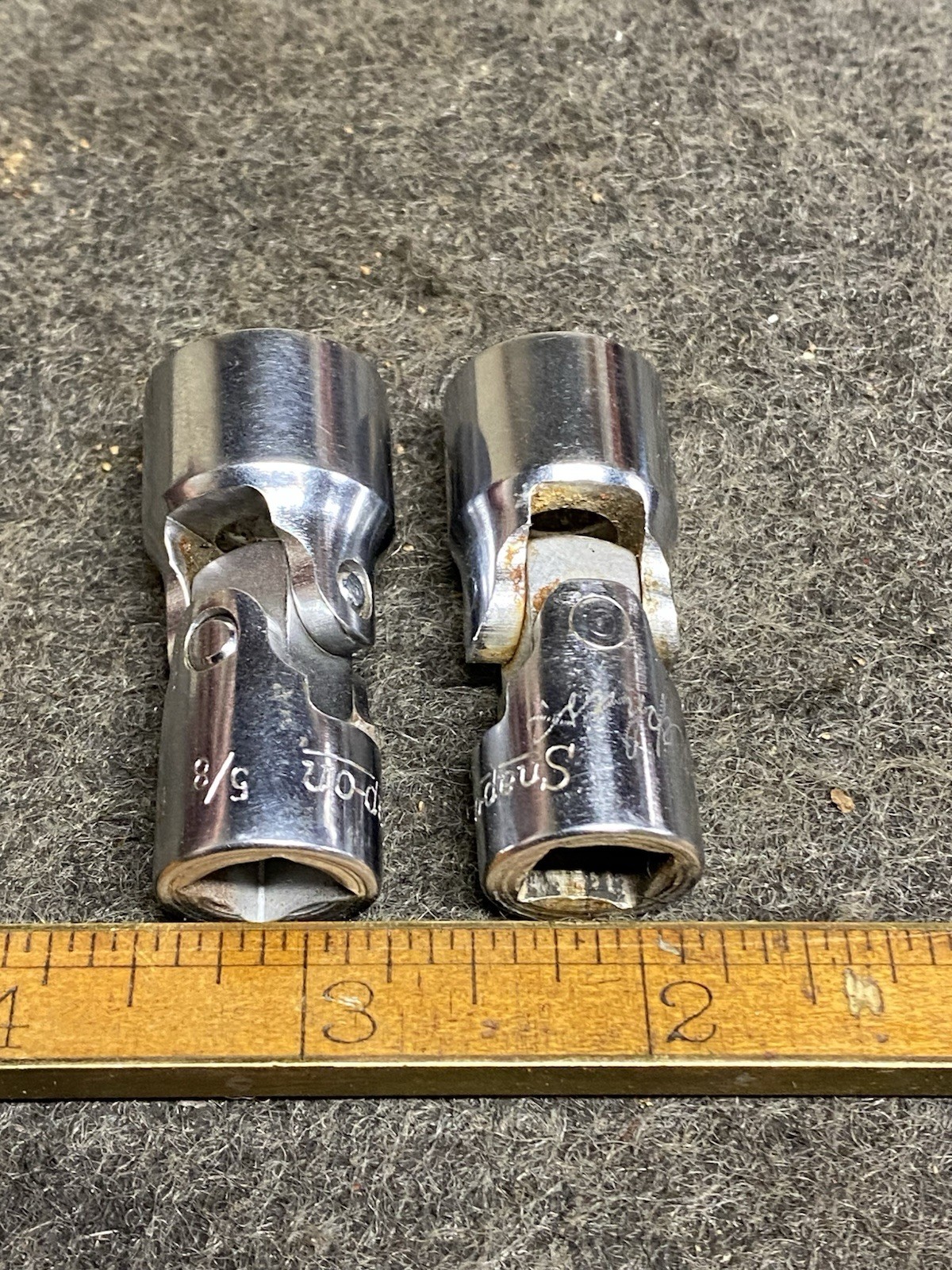Snap-on 9/16″ , 5/8” Swivel Flex Sockets 3/8″ Dr 12 Pt FVU18 FVU20 USA