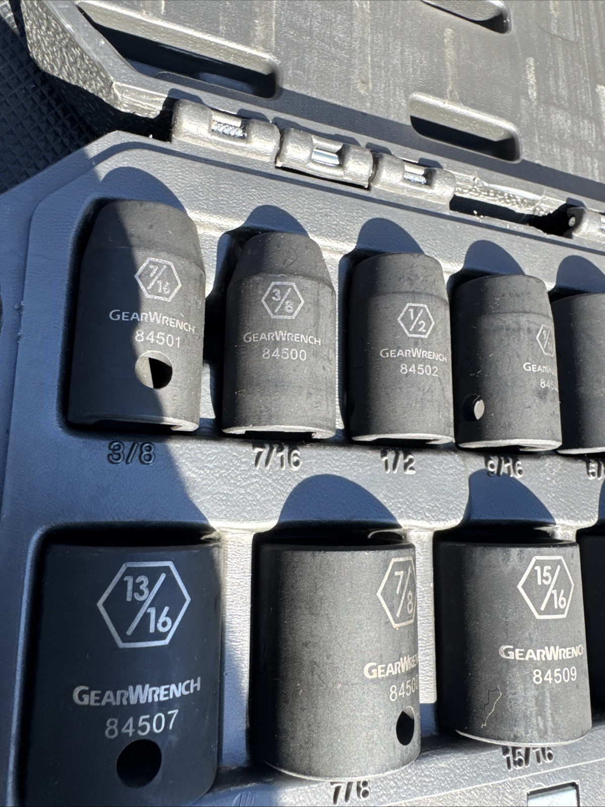 Gearwrench 12 pc SAE 1/2″ drive Impact Socket Set 3/8 to 1-1/16″ w/ Case #84931