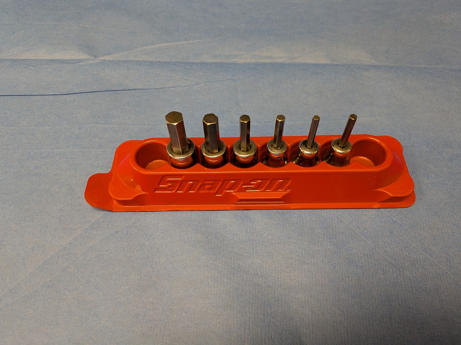 Snap-on Tools 3/8″ Drive Hex Bit Socket Set-6 SAE Sockets-Magnetic Holder, Used.
