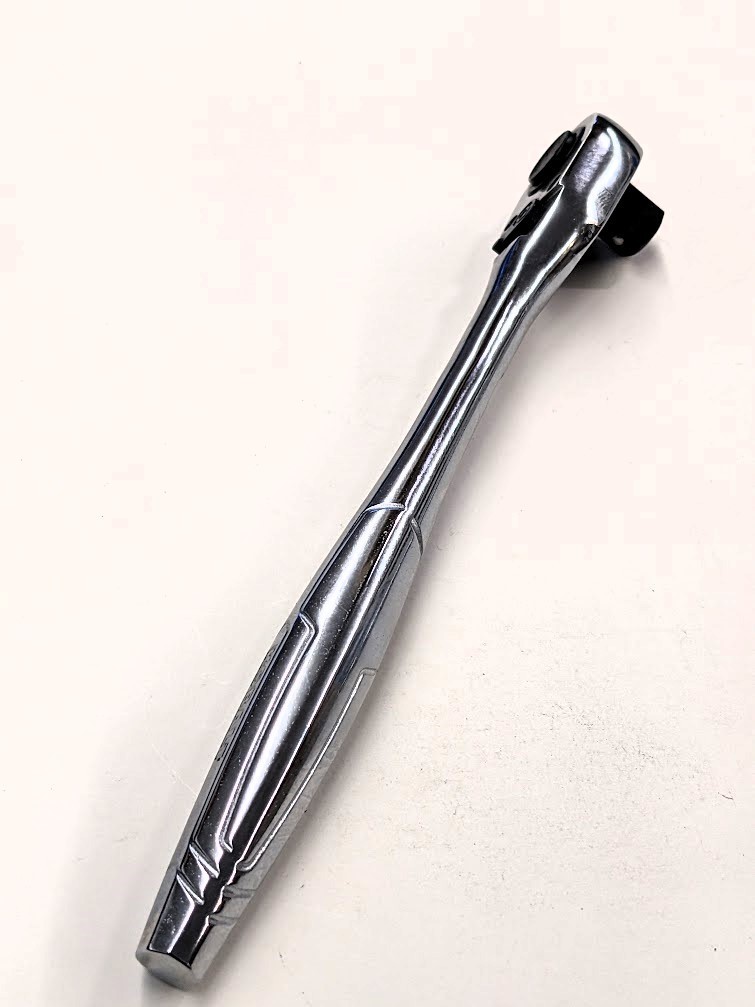 Kobalt Ratchet 3/8″ Drive 90 Tooth Polished 81697