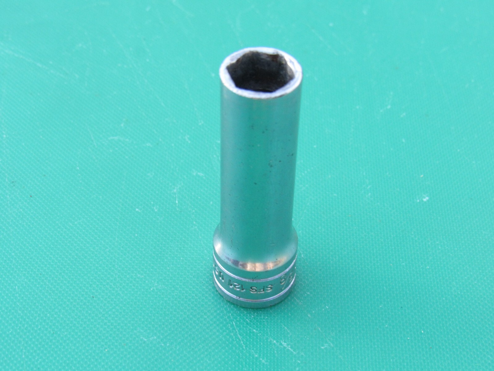 SNAP ON 3/8″ SFS121 3/8″ DRIVE DEEP SAE 6 POINT CHROME SOCKET SFS 121 UNDERLINE