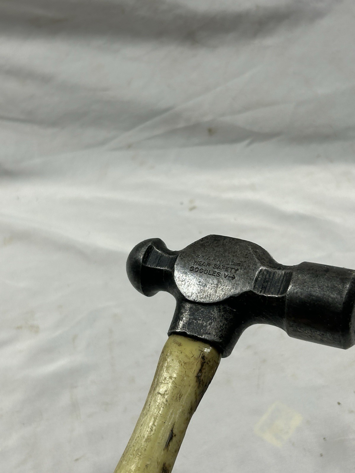 Blue-Point Tools Fiberglass Ball Peen Hammer BPN16B. USA