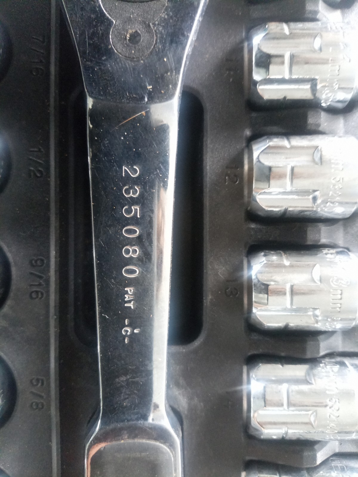 Gear Ratchet Vortex 21 Piece Socket Set