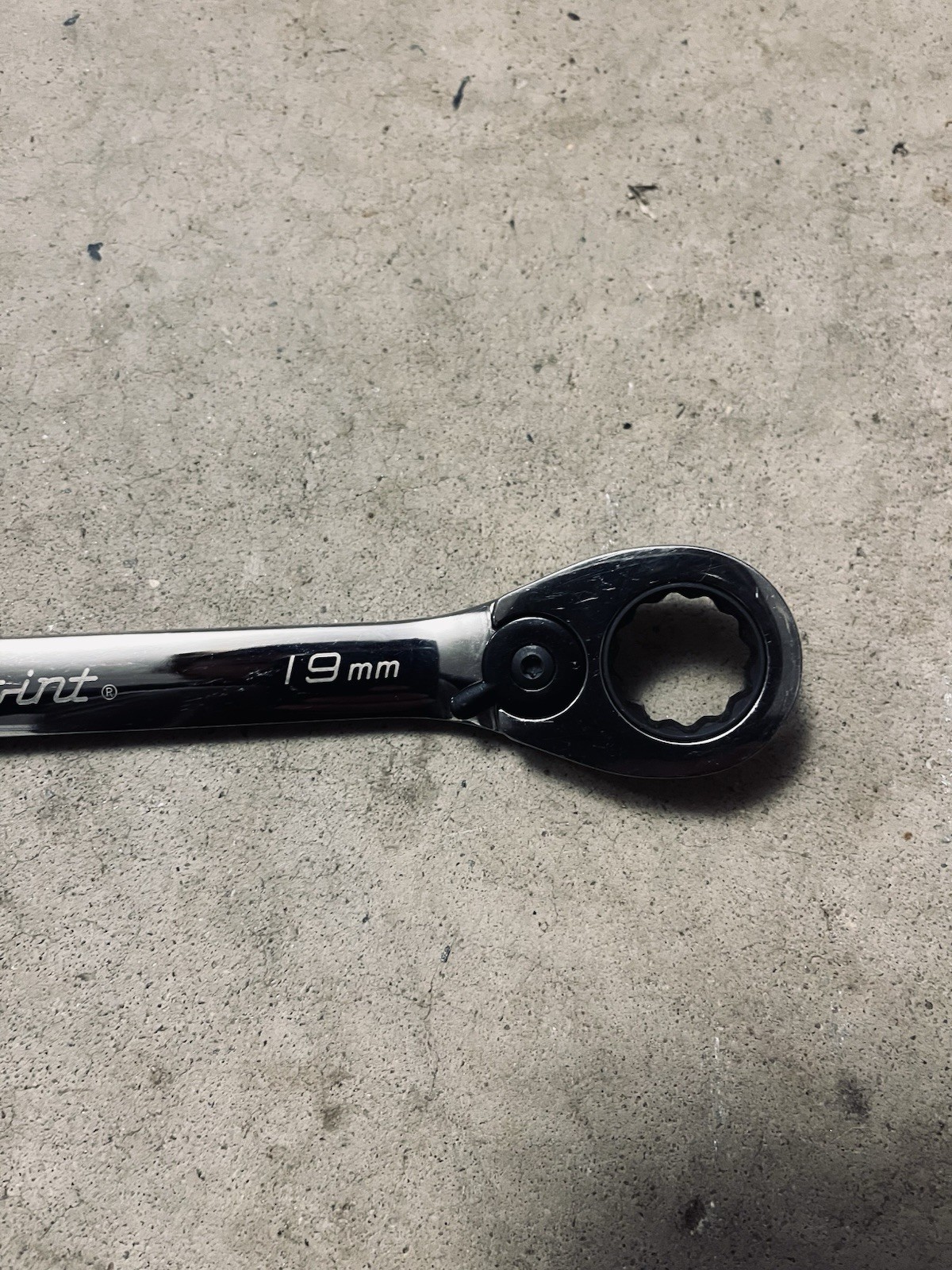 Blue Point (Snap On) 19mm Ratcheting Wrench 12 Point