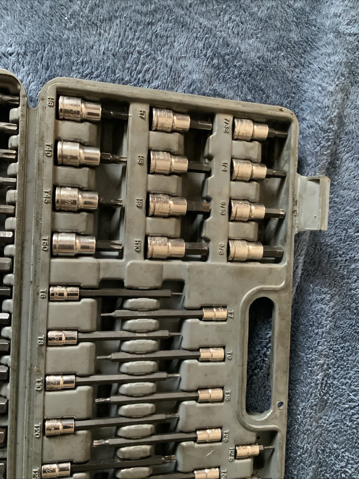 Blue Point 87pc Torx / Hex Bit Socket Set, Blpthc87…..missing 2, And 1 Tip Broke