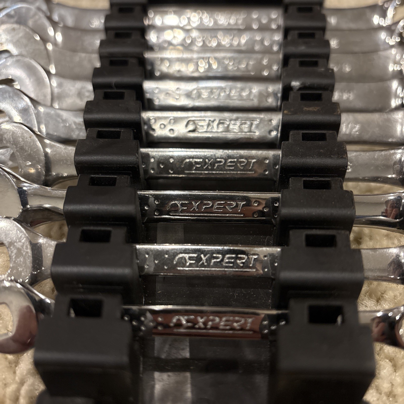 NEW Mac Tools EXPERT Series 9 pc. 1/4” –3/4” SAE 12-Point Combination Wrench Set