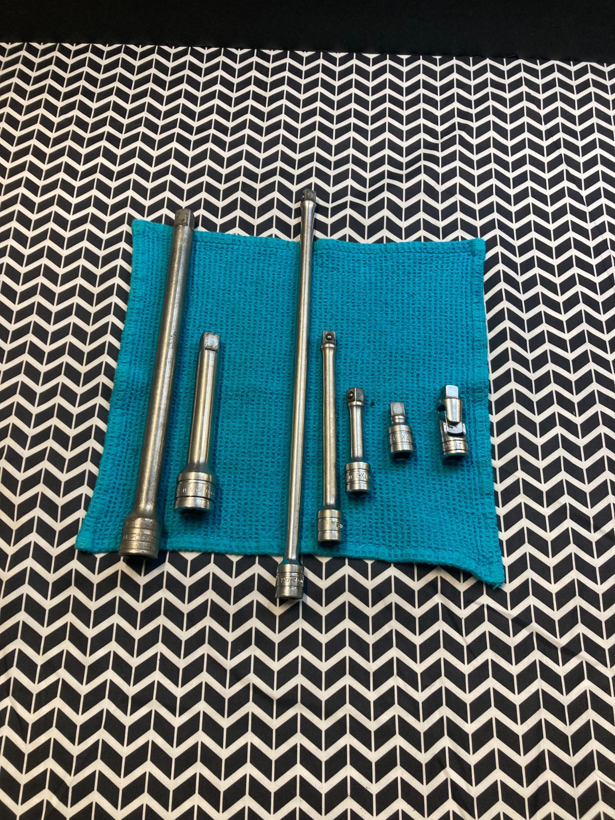 Snap On Extension set 1/2 and 3/8 drive with universal 7 piece