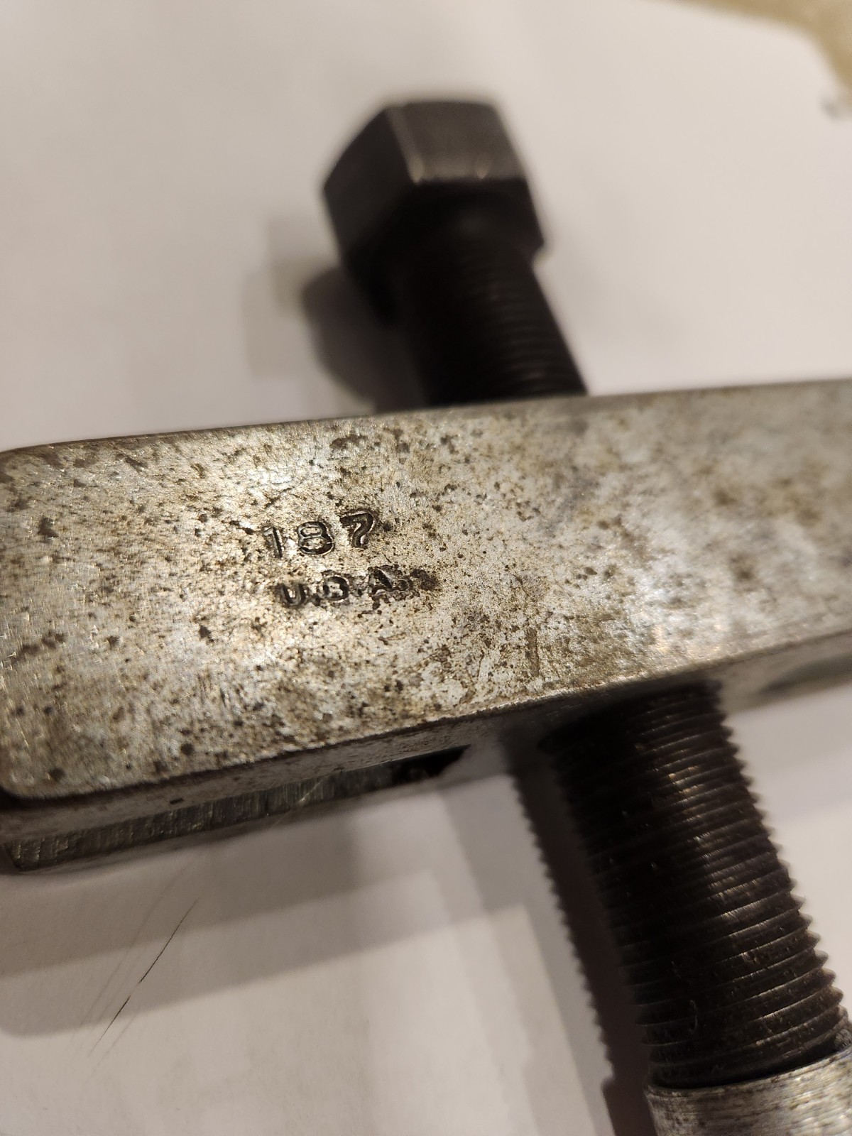 Cal-Van 187 Puller