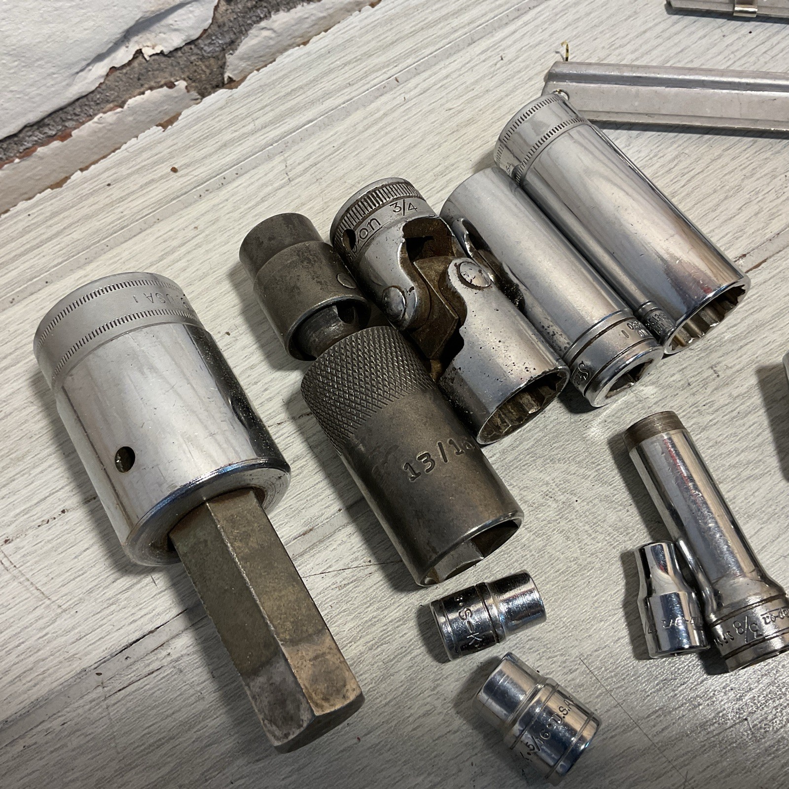 Mixed Lot of Sockets – Asst Brands And Sizes- Craftsman, S-K, Snap-on. etc!